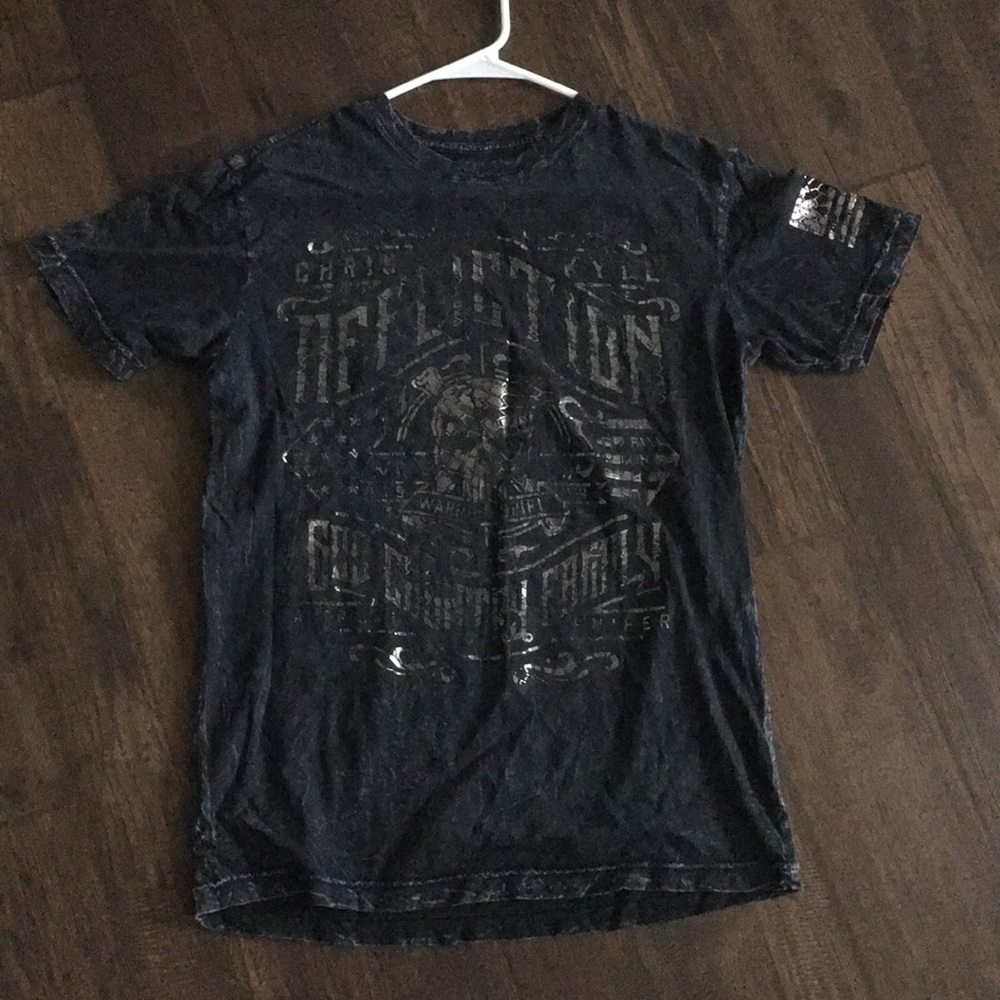 Black shirt